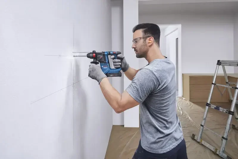 BOSCH GBH 18V-18 draadloze boo - Power Tools Professional recensie en prijs
